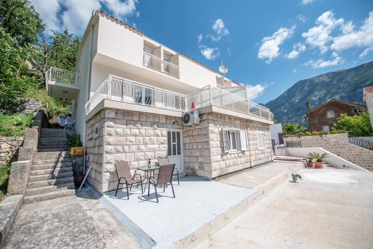 Seafront Apartment Kotor Eksteriør bilde